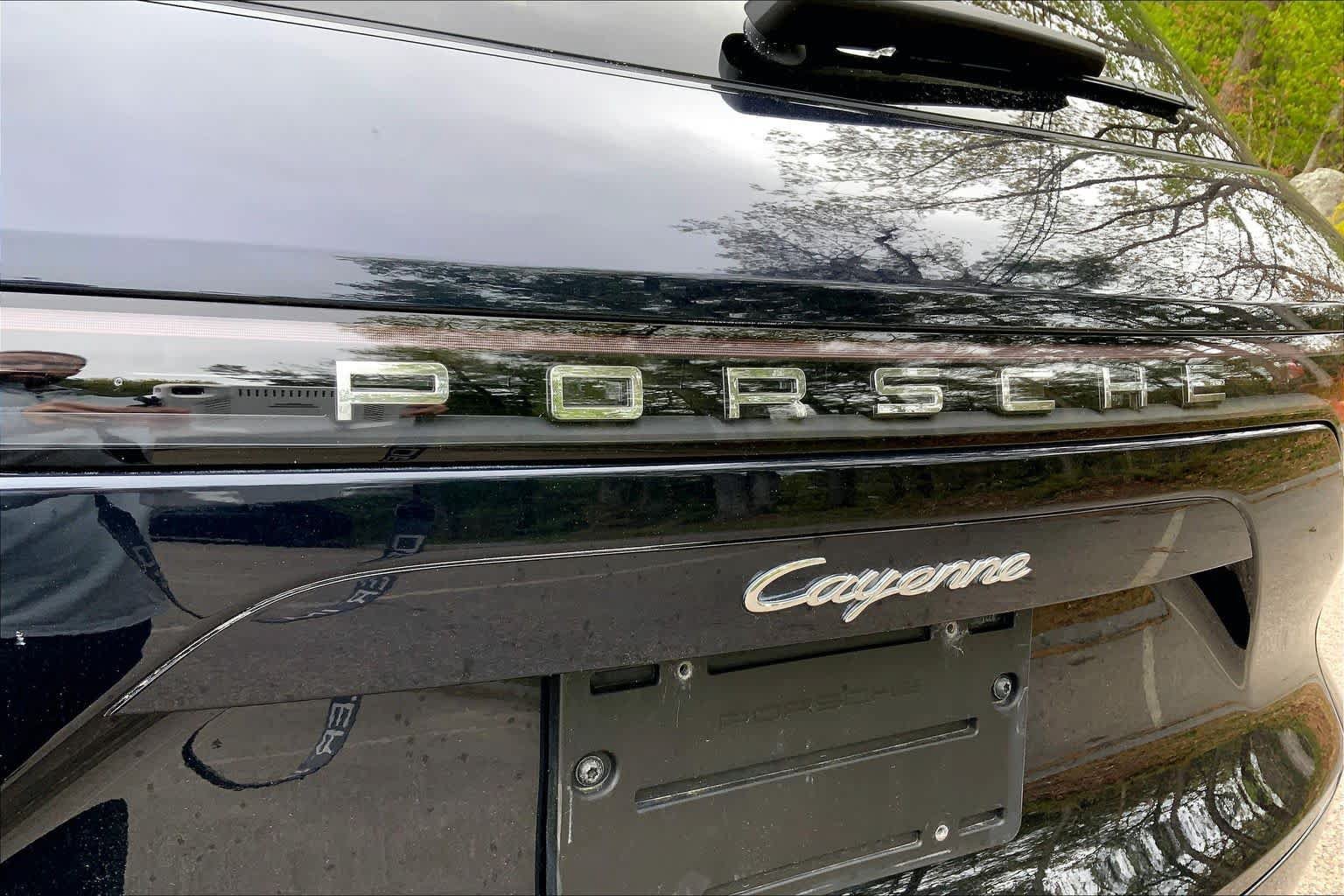 Used 2022 Porsche Cayenne AWD/4WD image 29