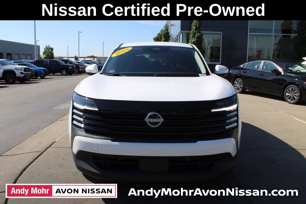 Certified 2025 Nissan Kicks SV AWD/4WD image 2