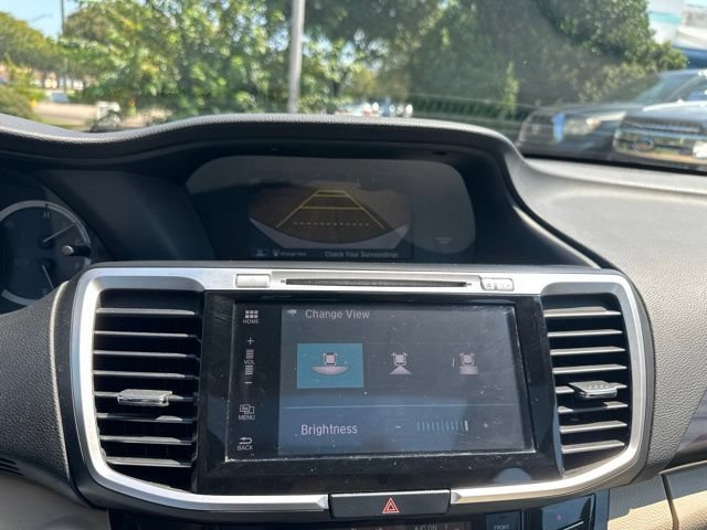 Used 2016 Honda Accord EX-L image 18
