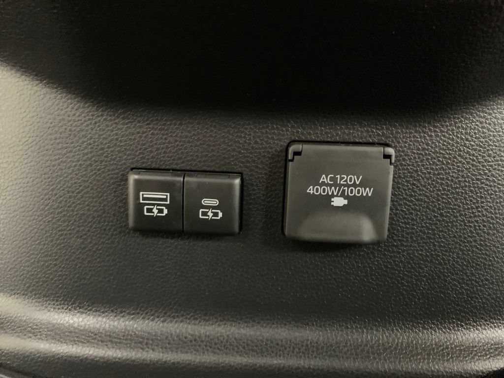Used 2024 Toyota Tundra TRD Pro AWD/4WD image 16