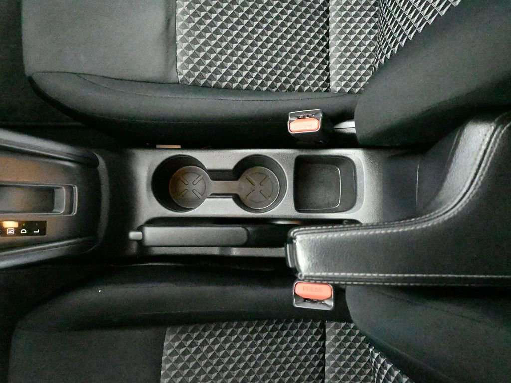 Used 2024 Nissan Versa S w/ S Plus Package image 32