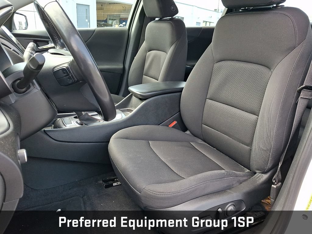 Used 2021 Chevrolet Malibu RS FWD image 12