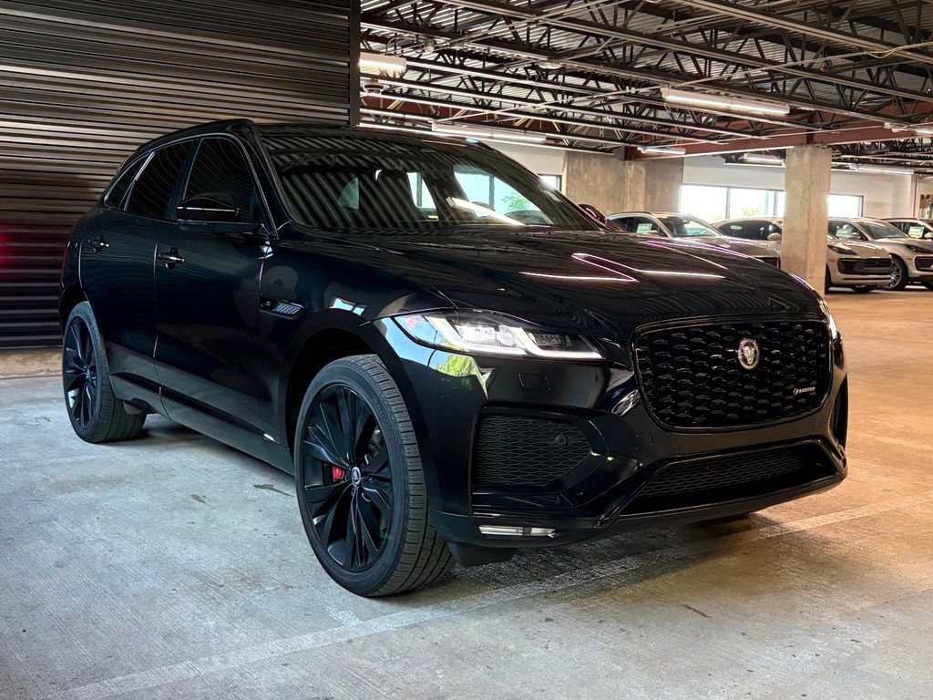Used 2024 Jaguar F-PACE R-Dynamic S AWD/4WD image 12