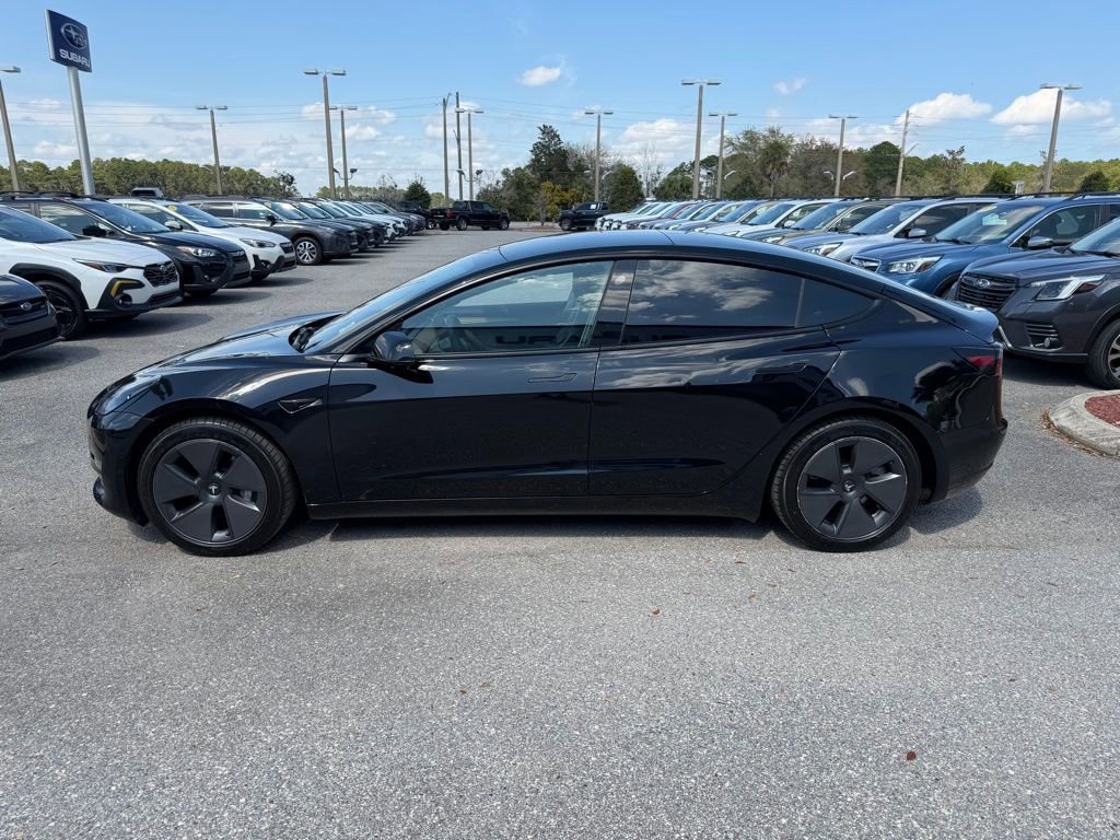 Used 2021 Tesla Model 3 Standard Range Plus image 10