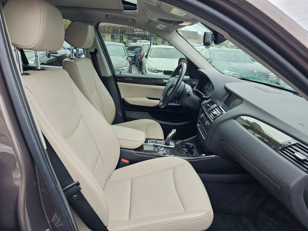 Used 2013 BMW X3 xDrive28i AWD/4WD image 9