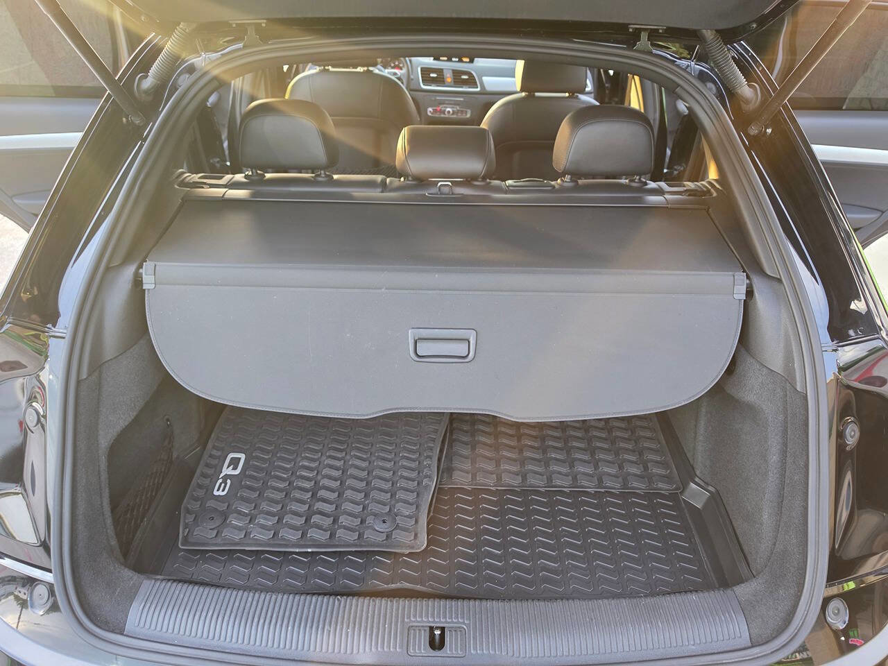 Used 2018 Audi Q3 2.0T Premium image 49