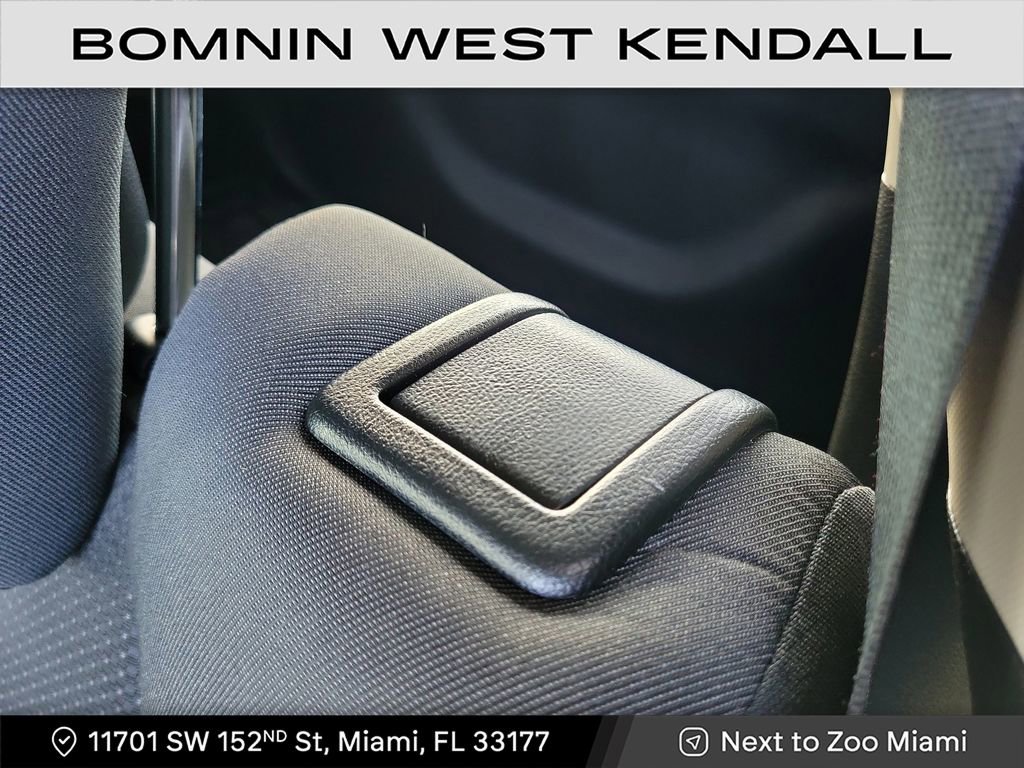 Used 2022 Honda HR-V EX image 10