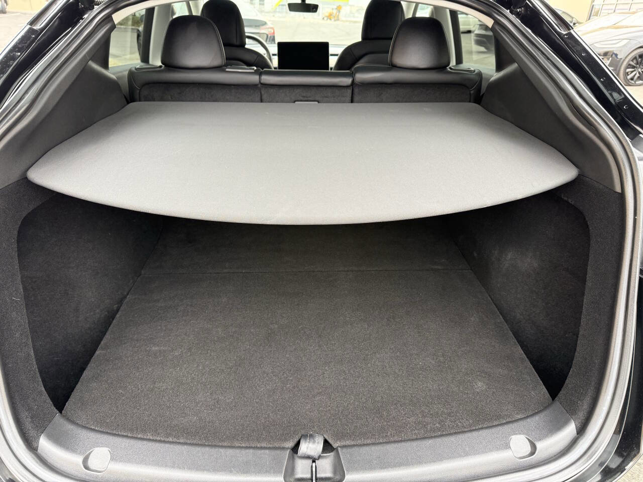 Used 2023 Tesla Model Y Performance image 23