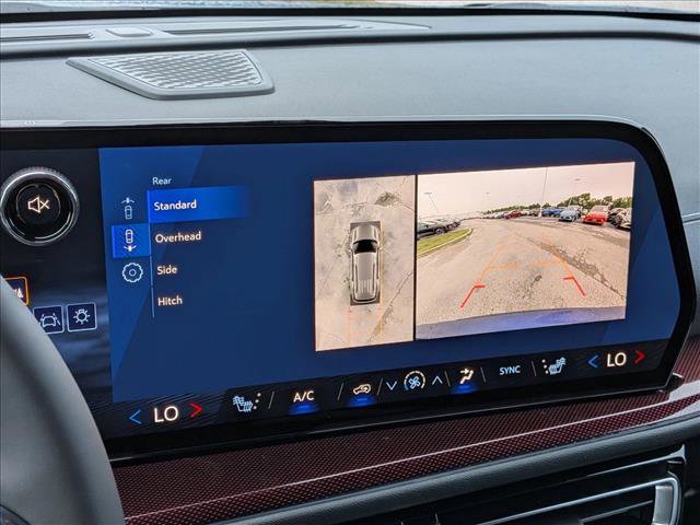 New 2026 Chevrolet Traverse Z71 w/ Enhanced Driving Package AWD/4WD image 12