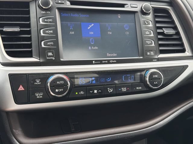 Used 2019 Toyota Highlander Limited Platinum AWD/4WD image 21
