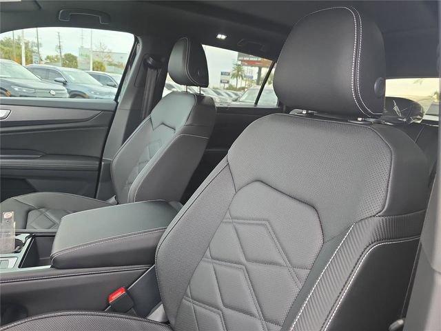 New 2026 Volkswagen Atlas Cross Sport SE image 18