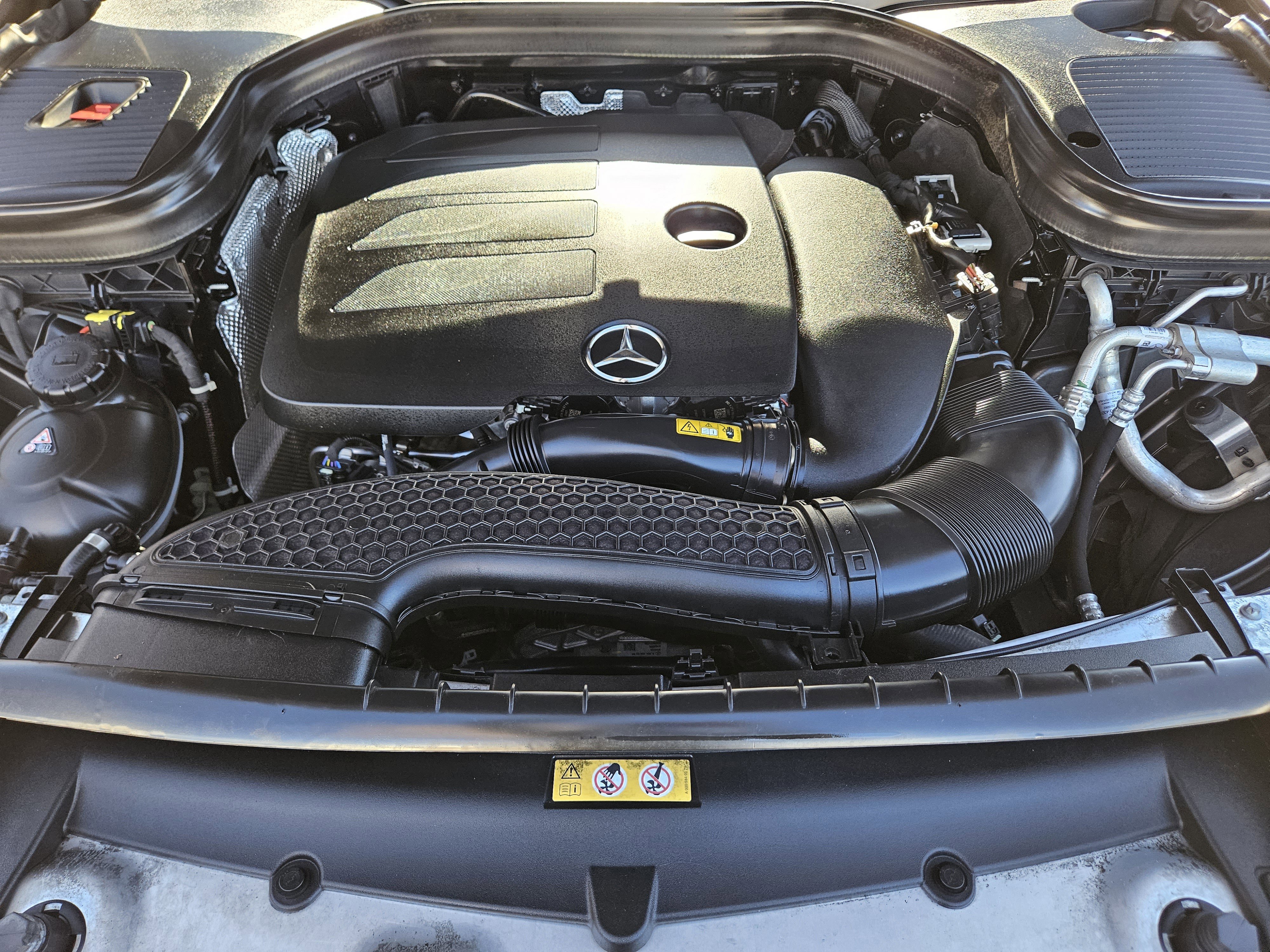 Certified 2022 Mercedes-Benz GLC 300 image 30