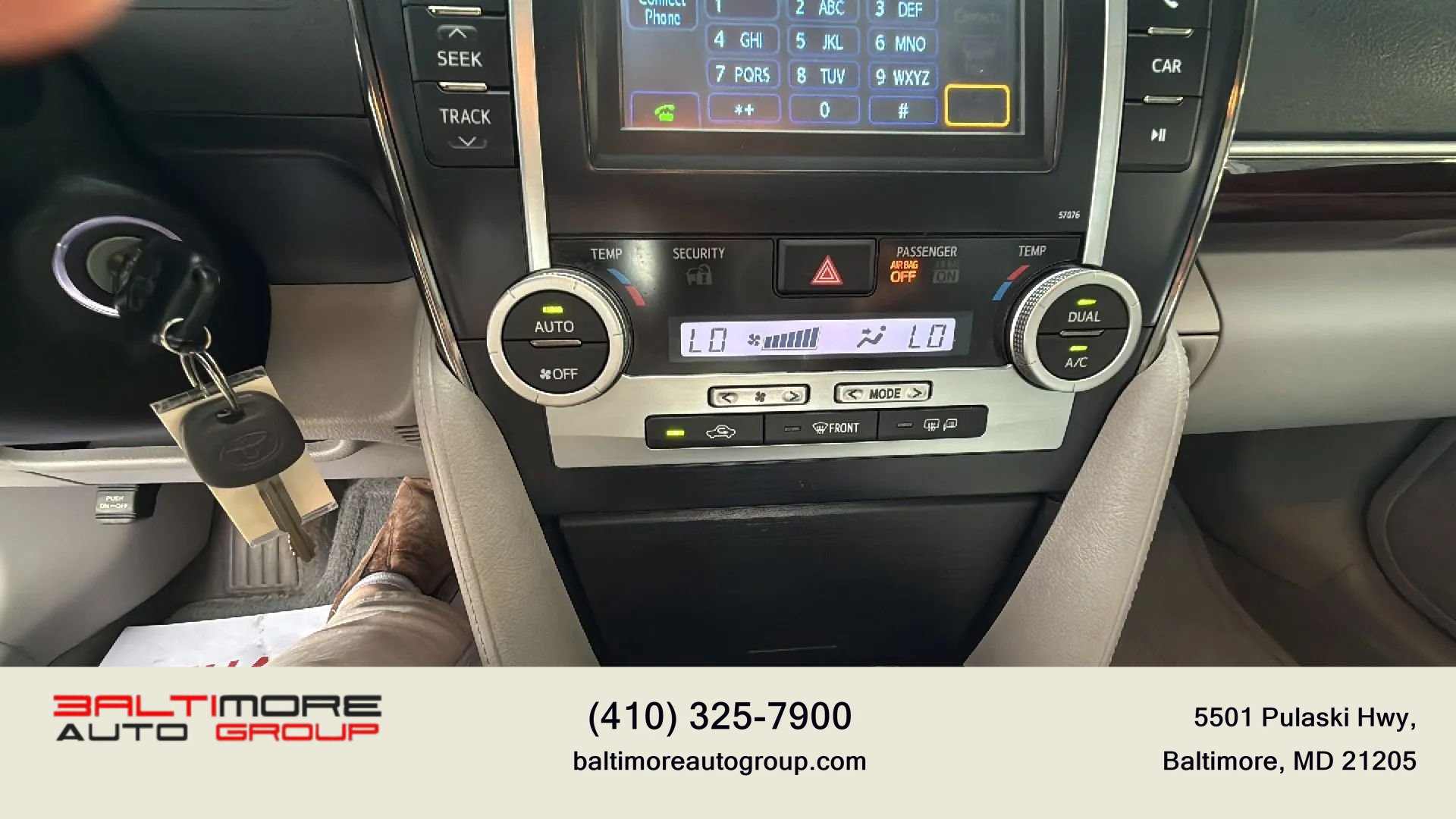 Used 2014 Toyota Camry XLE FWD image 33