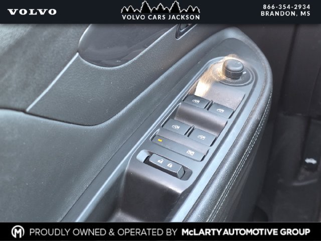 Used 2022 Buick Encore Preferred AWD/4WD image 16