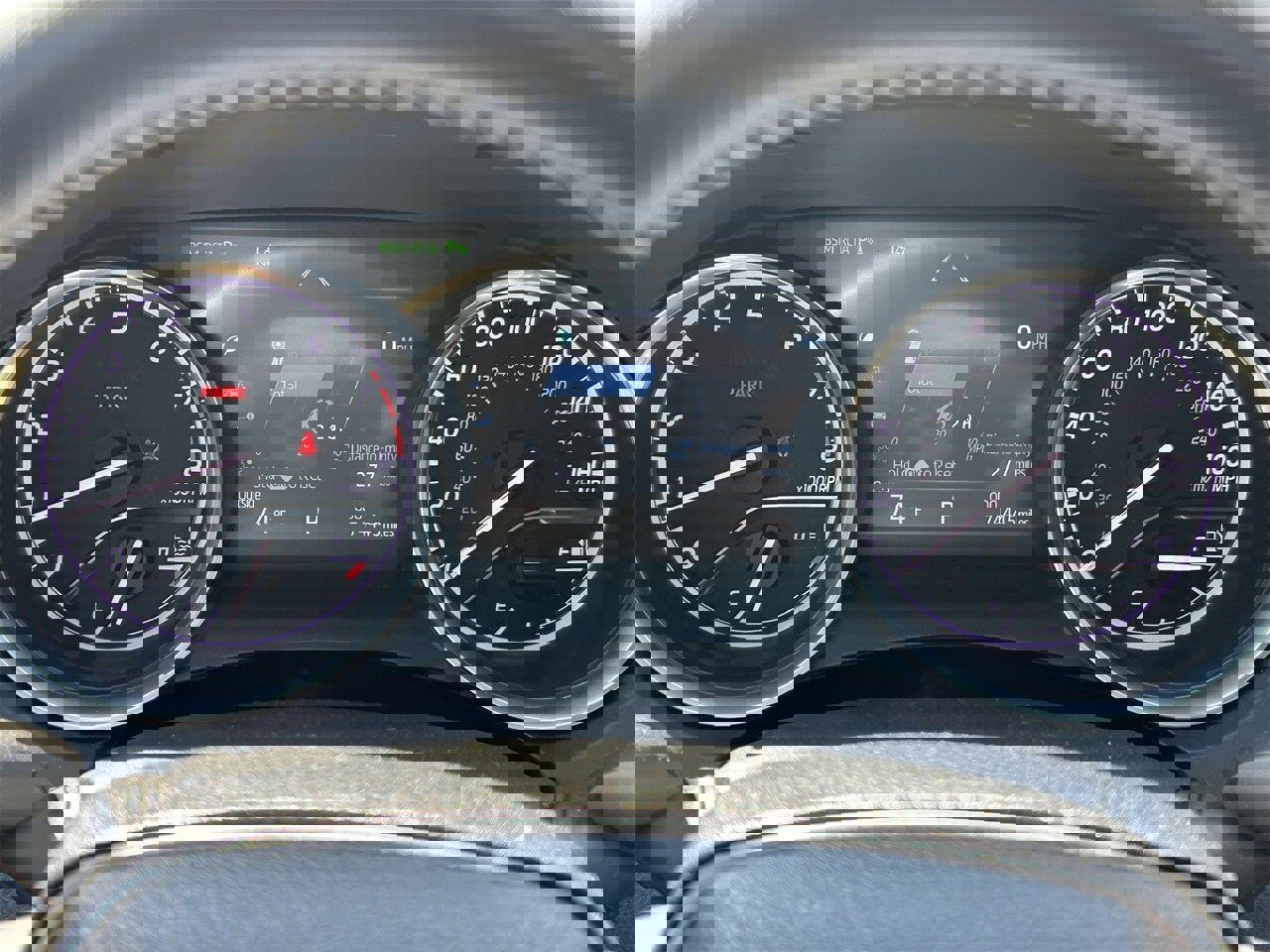 Used 2018 Toyota Camry XLE image 11