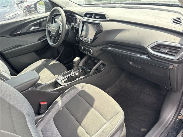 Certified 2023 Chevrolet TrailBlazer LT w/ Convenience Package FWD image 29