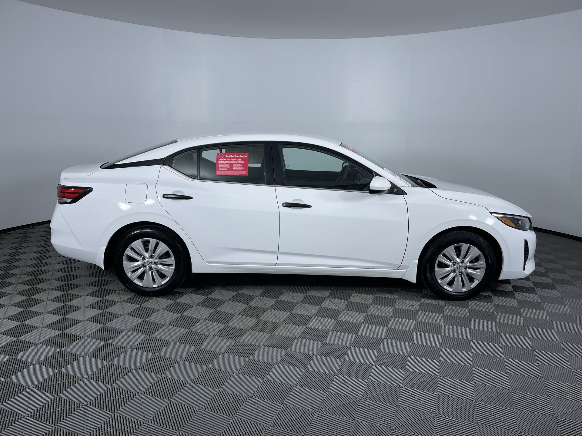 Certified 2025 Nissan Sentra S FWD image 10