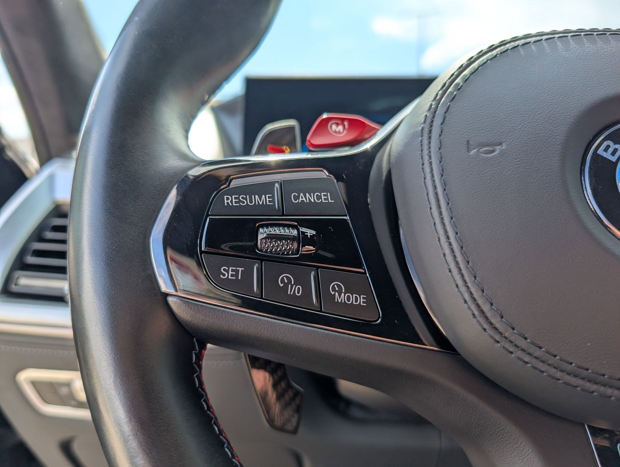 Used 2023 BMW XM AWD/4WD image 16