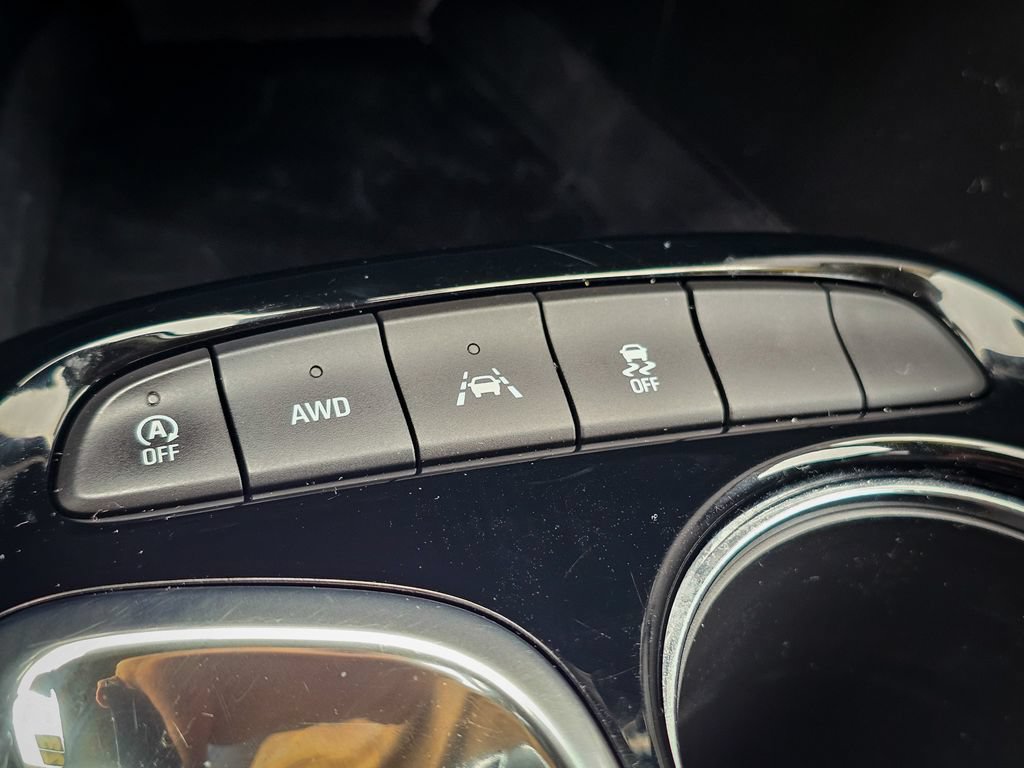 Used 2023 Buick Encore GX Preferred w/ Cold Weather Comfort Package AWD/4WD image 26