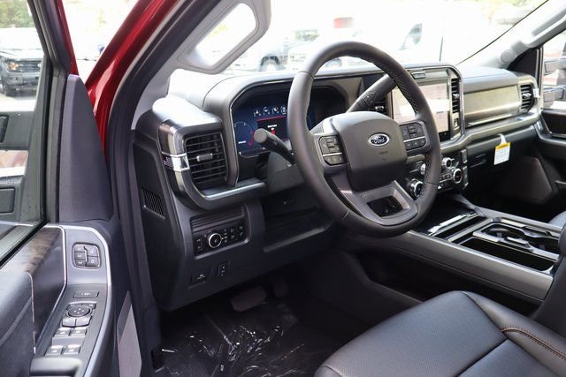 New 2026 Ford F350 Lariat w/ Black Appearance Package image 4