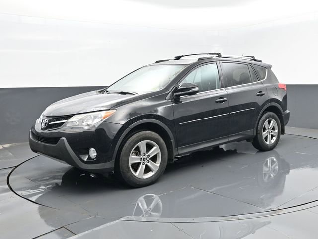 Used 2015 Toyota RAV4 XLE image 2