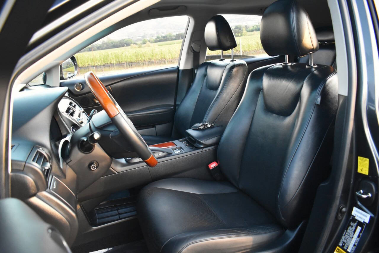 Used 2010 Lexus RX 450h AWD image 41