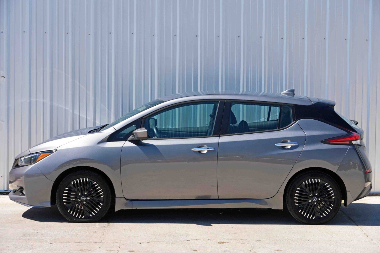 Used 2023 Nissan Leaf SV Plus FWD image 42