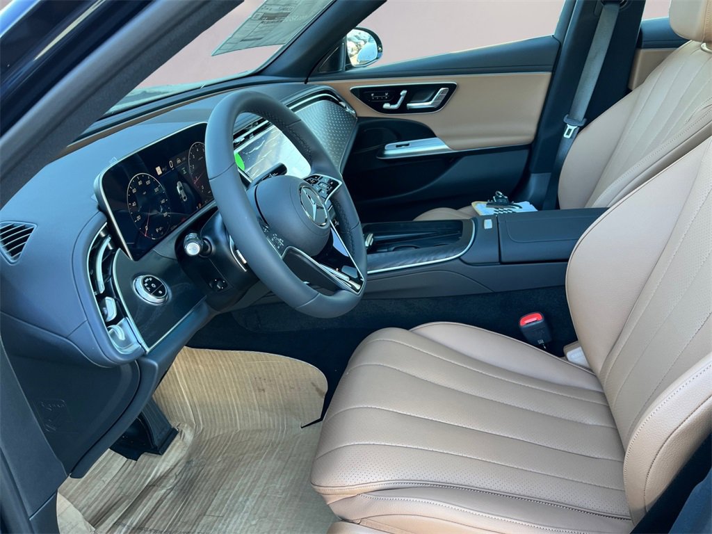 New 2026 Mercedes-Benz E 350 4MATIC Sedan image 6