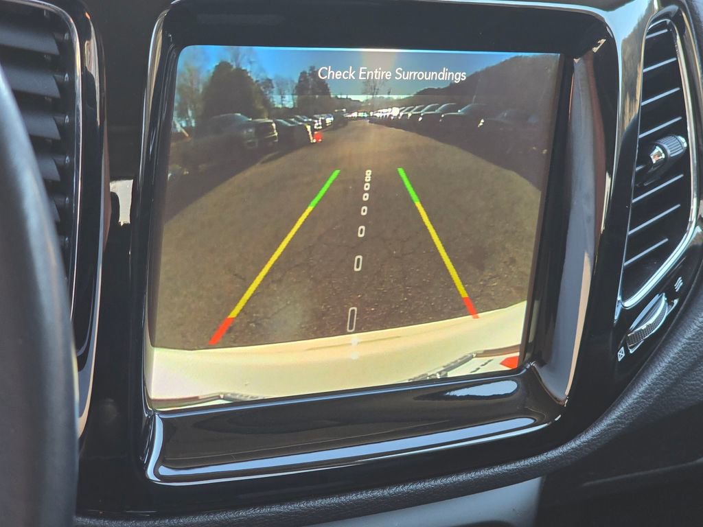 Used 2021 Jeep Compass Limited w/ Sun and Sound Group image 9