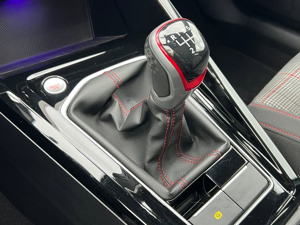 Used 2024 Volkswagen GTI SE image 25