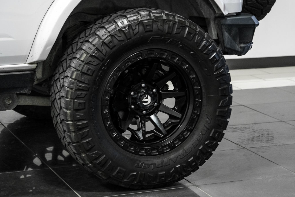 Used 2023 Ford Bronco Badlands w/ Sasquatch Package AWD/4WD image 55