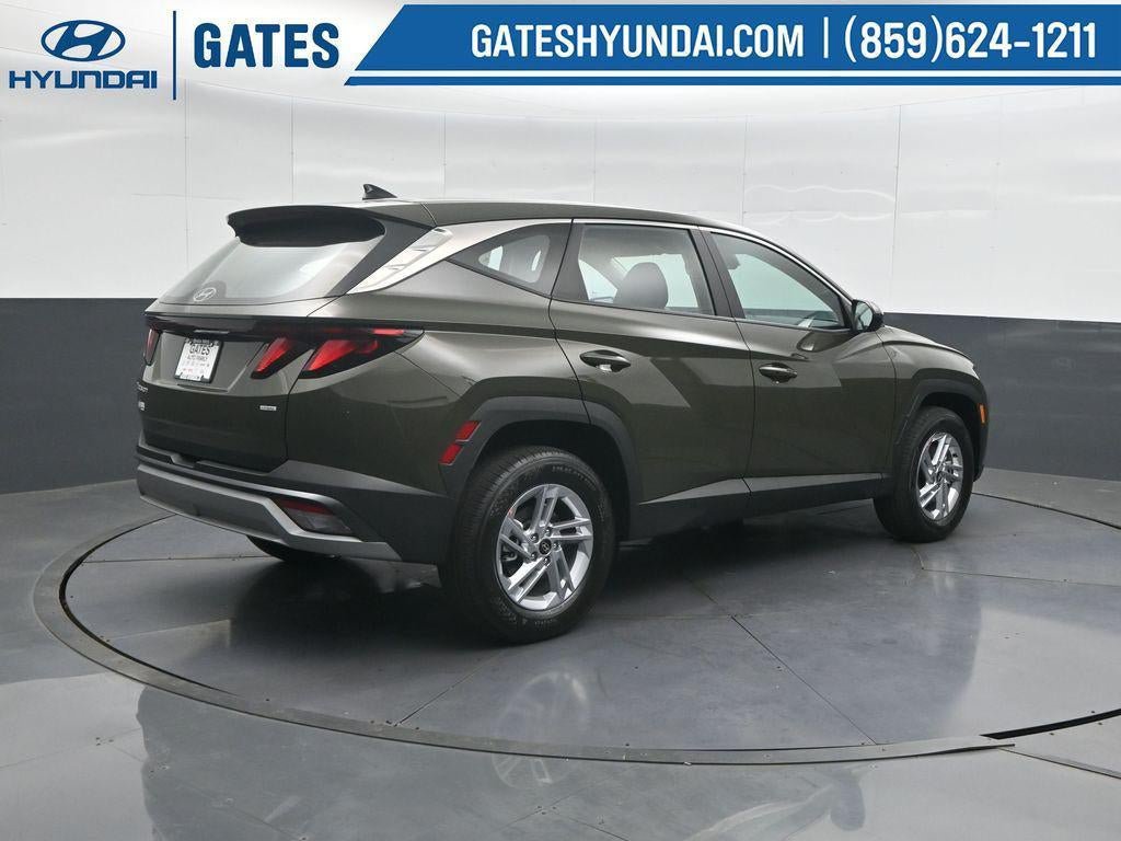 New 2026 Hyundai Tucson SE AWD/4WD image 2