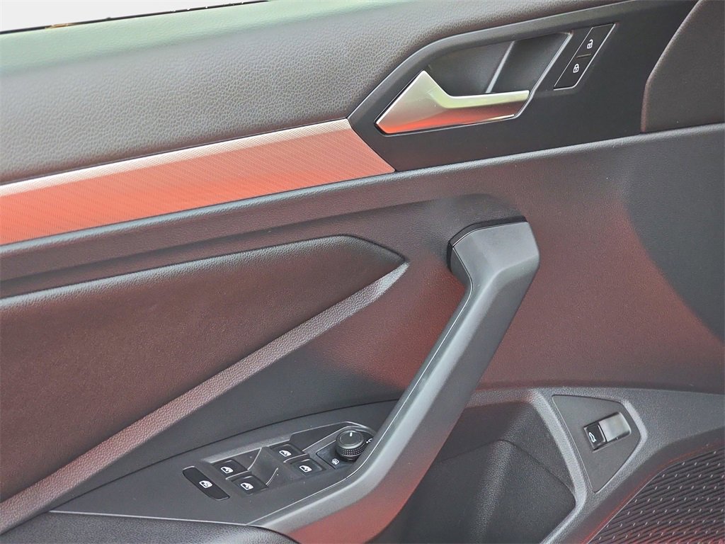 Used 2019 Volkswagen Jetta S w/ Driver Assistance Package image 27