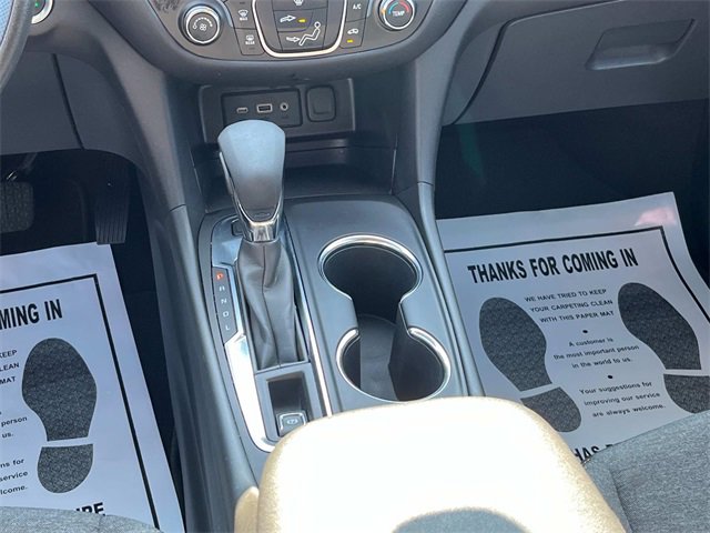 Used 2023 Chevrolet Equinox LT image 17