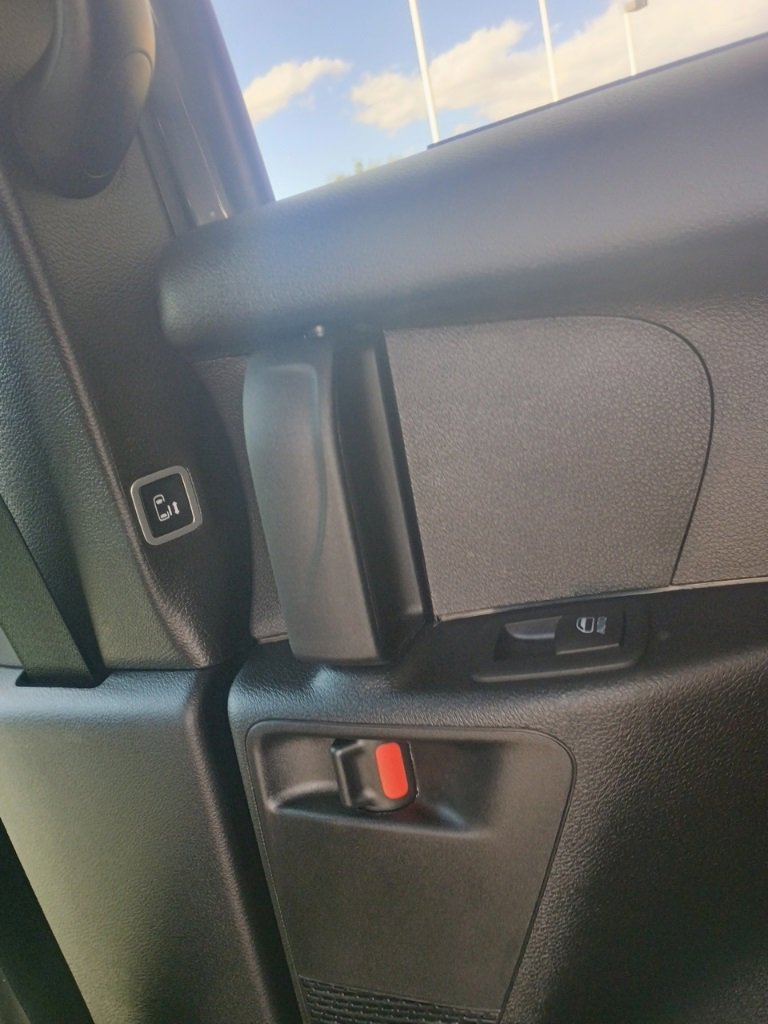 New 2025 Chrysler Pacifica Select image 42