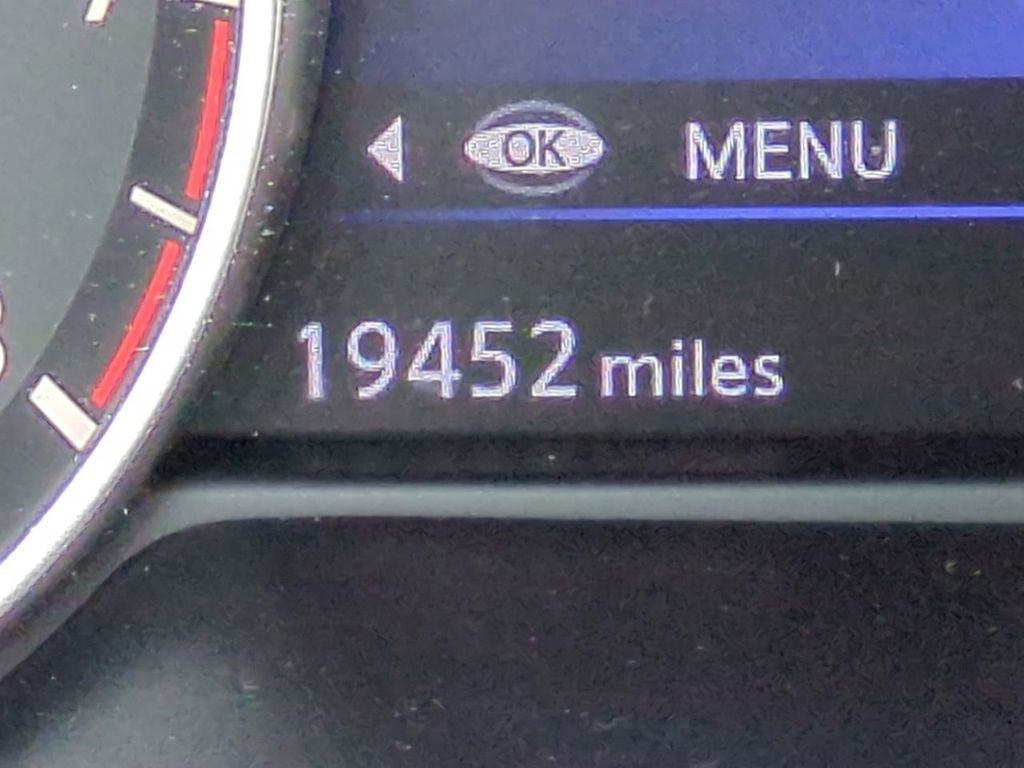 Certified 2023 Nissan Murano Platinum w/ Cargo Package image 30