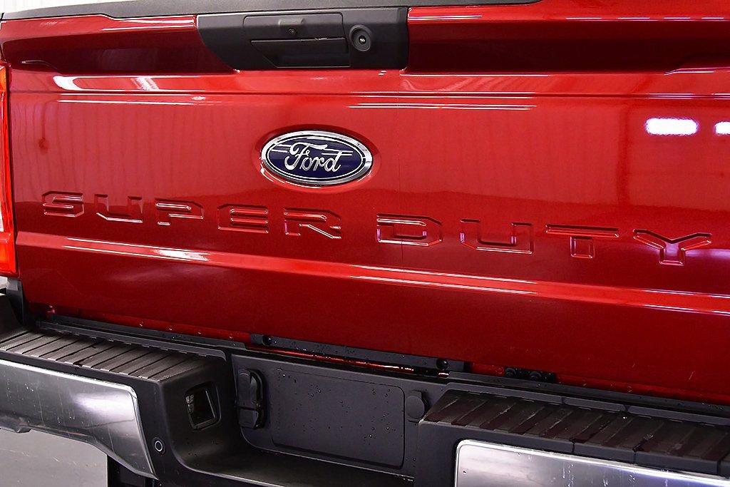New 2026 Ford F350 XLT w/ 360-Degree Camera Package image 12