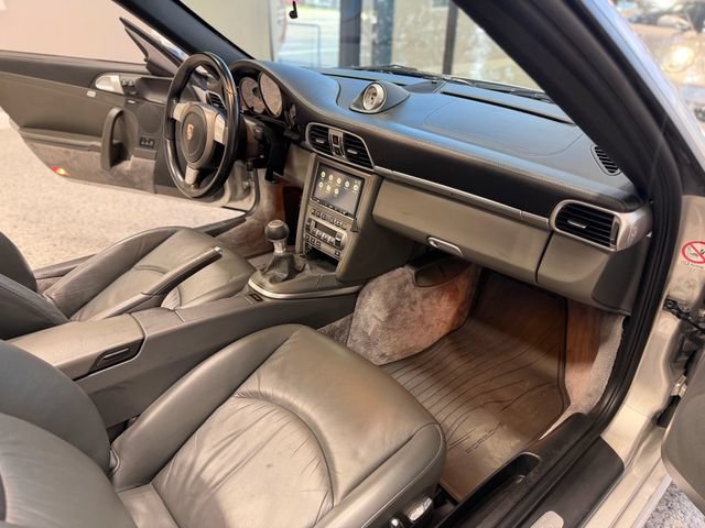 Used 2007 Porsche 911 Carrera S RWD image 25