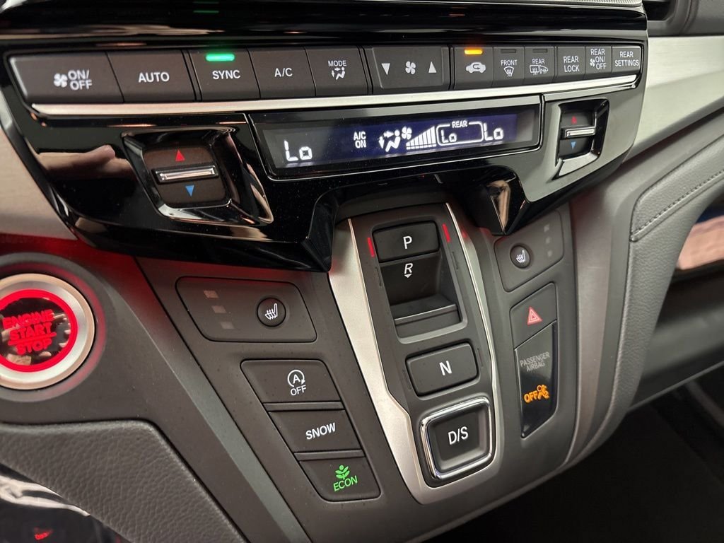Used 2025 Honda Odyssey Sport-L image 36