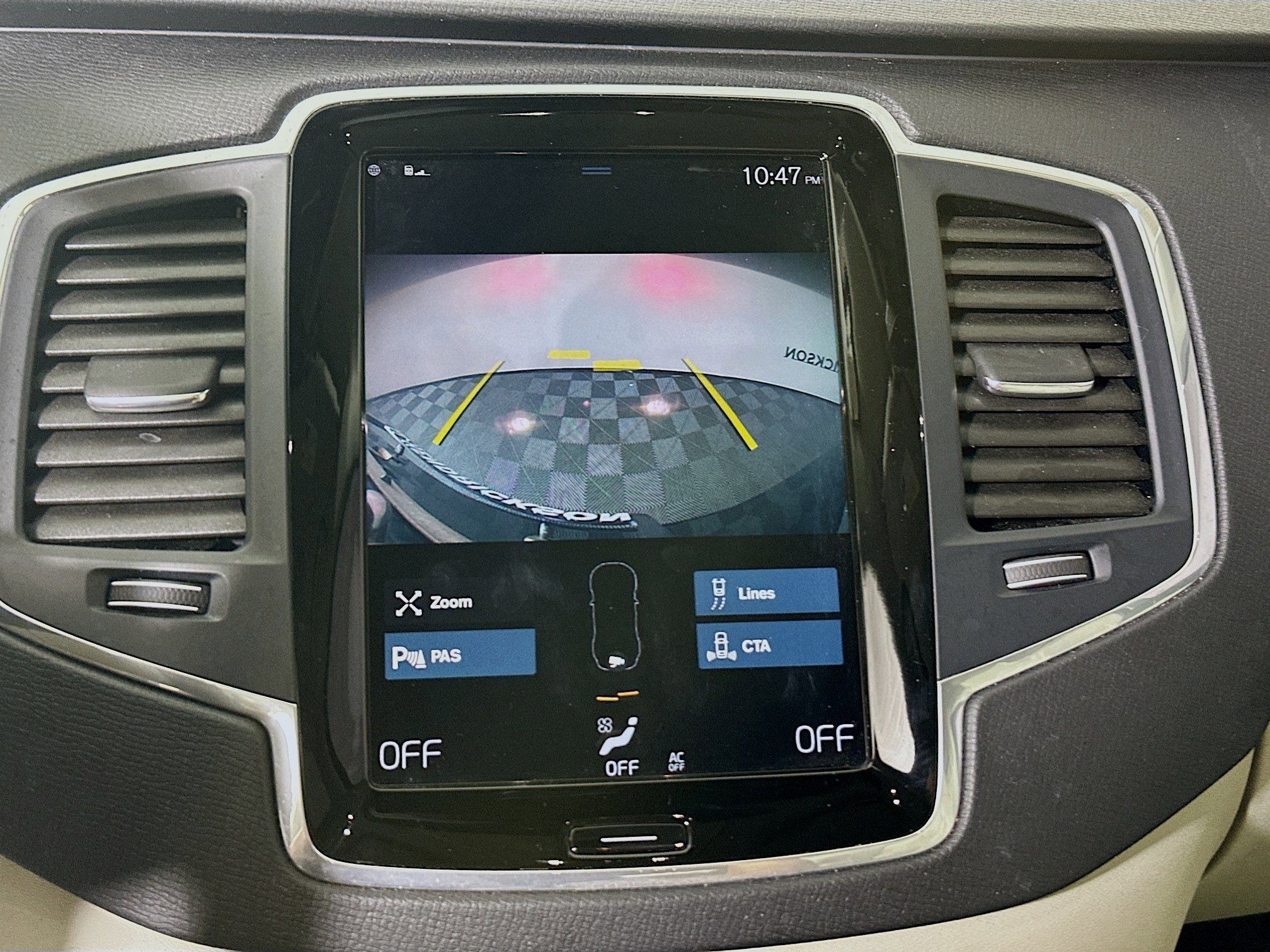 Used 2020 Volvo XC90 T5 Momentum w/ Protection Package Premier image 25