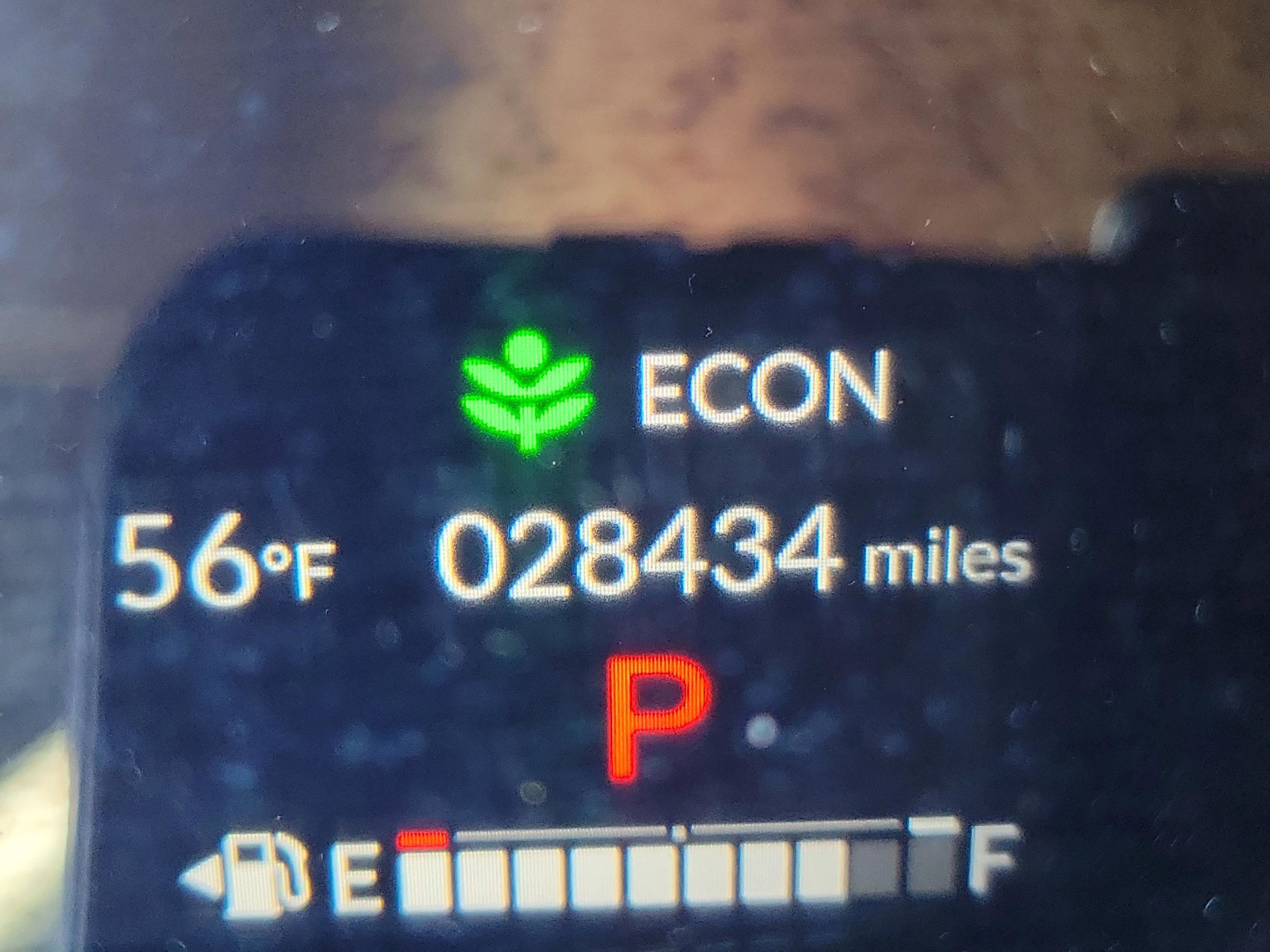 Certified 2025 Honda HR-V Sport image 24