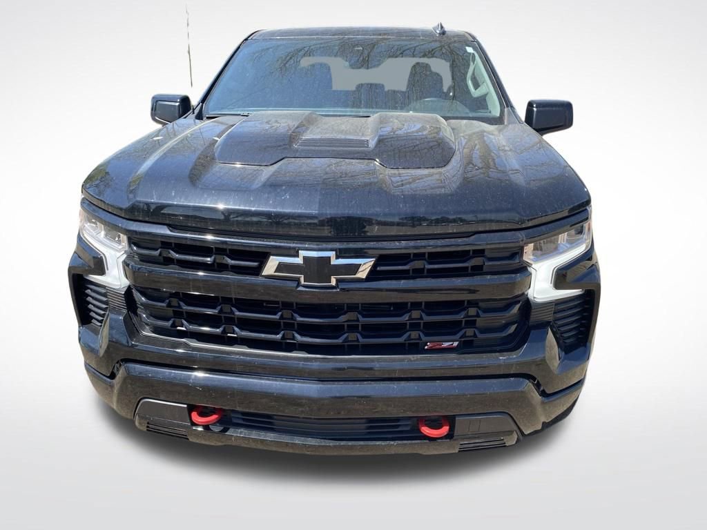 Used 2023 Chevrolet Silverado 1500 LT Trail Boss AWD/4WD image 2