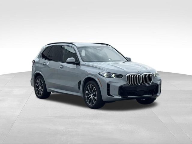 Certified 2025 BMW X5 xDrive40i w/ M Sport Package AWD/4WD image 11