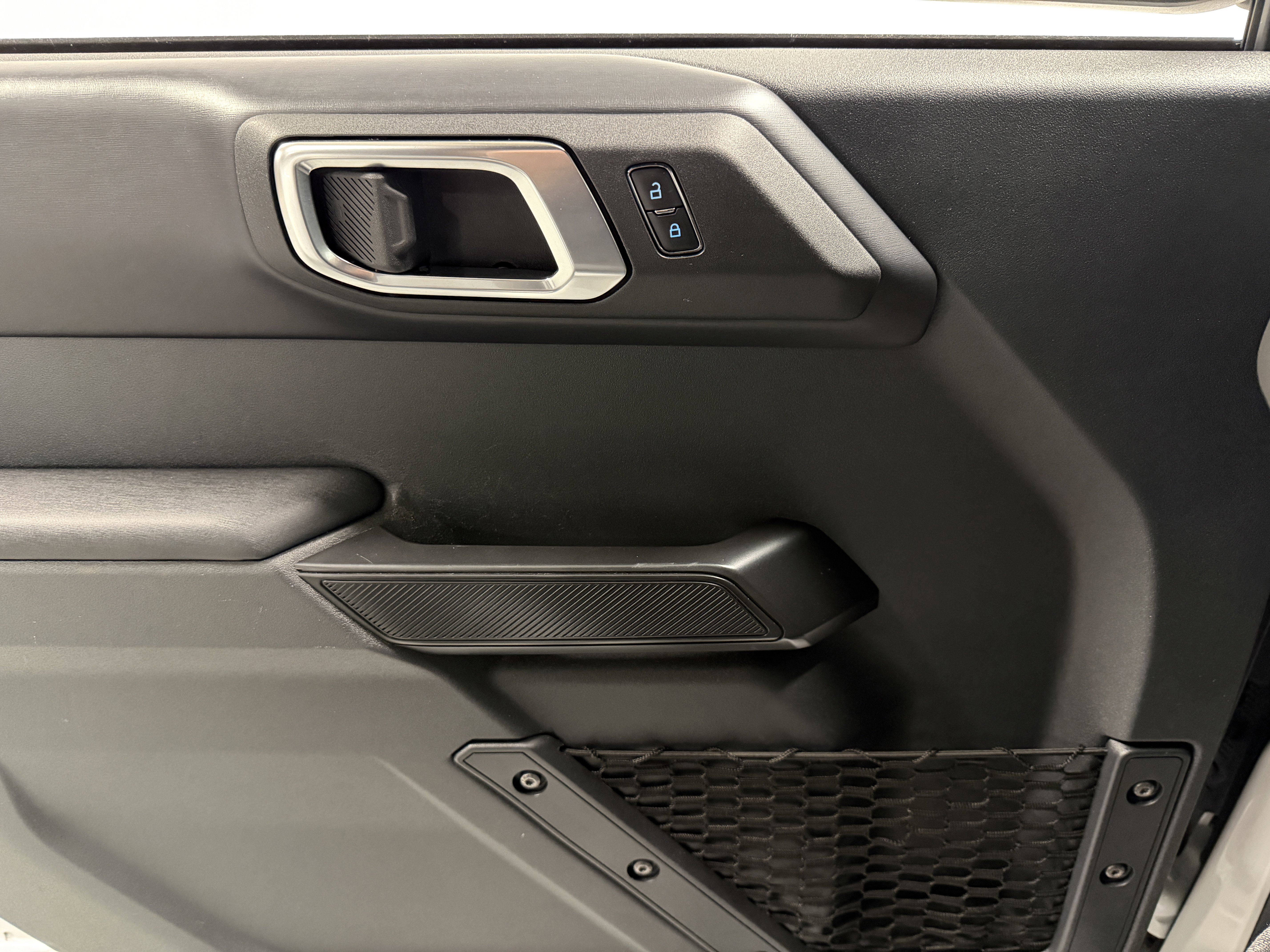 Used 2025 Ford Bronco Outer Banks image 20