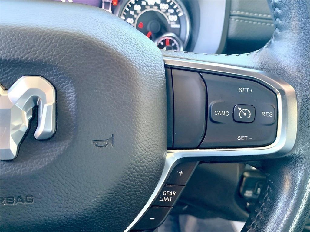 Used 2024 RAM 1500 Laramie image 32