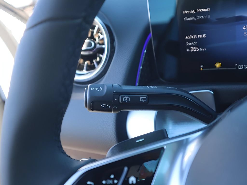 New 2026 Mercedes-Benz GLB 250 4MATIC image 41