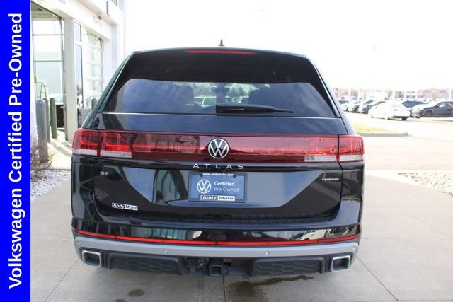 Used 2025 Volkswagen Atlas Peak Edition SE AWD/4WD image 7