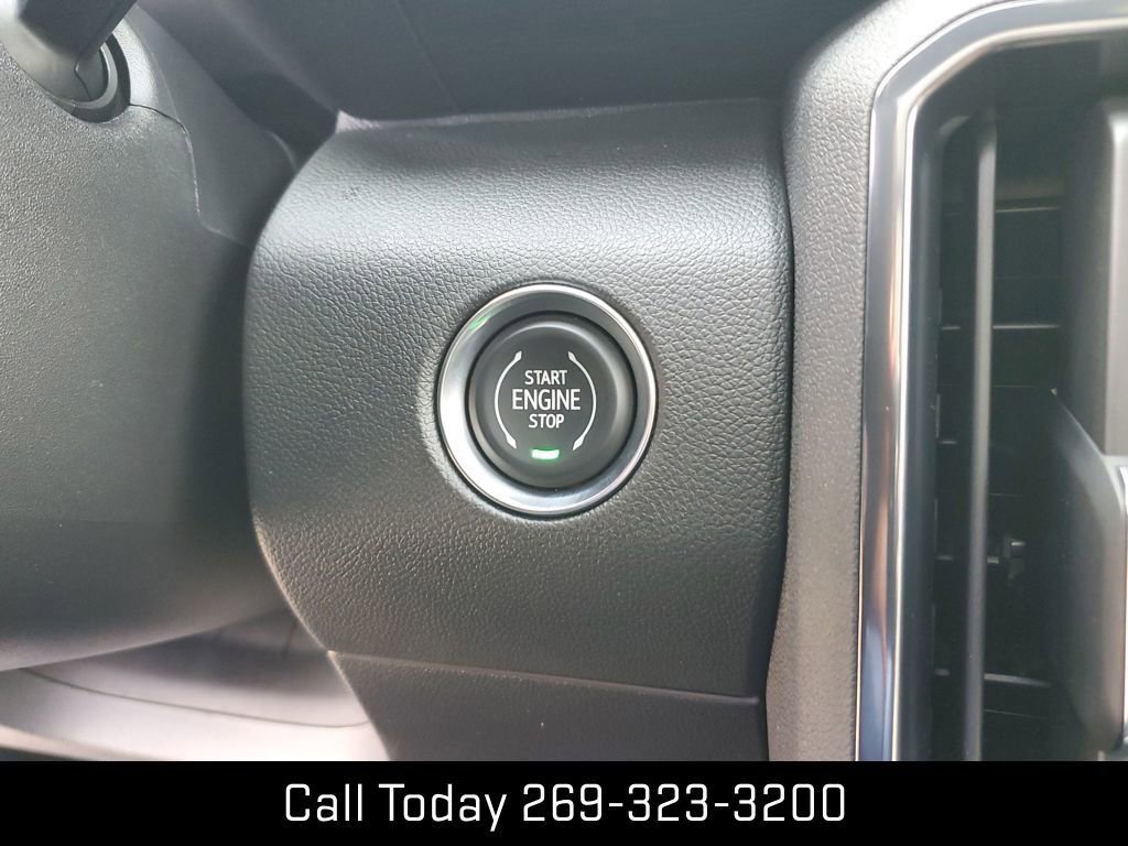 New 2026 GMC Acadia AT4 w/ Super Cruise Package image 17