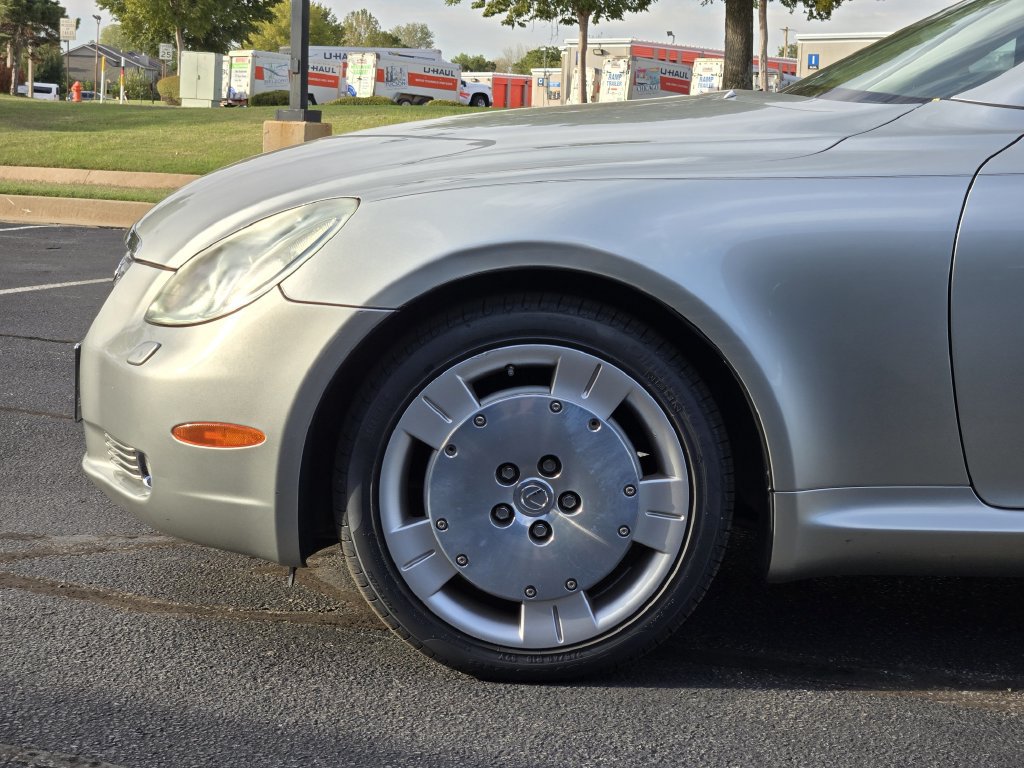 Used 2002 Lexus SC 430 Convertible RWD image 8