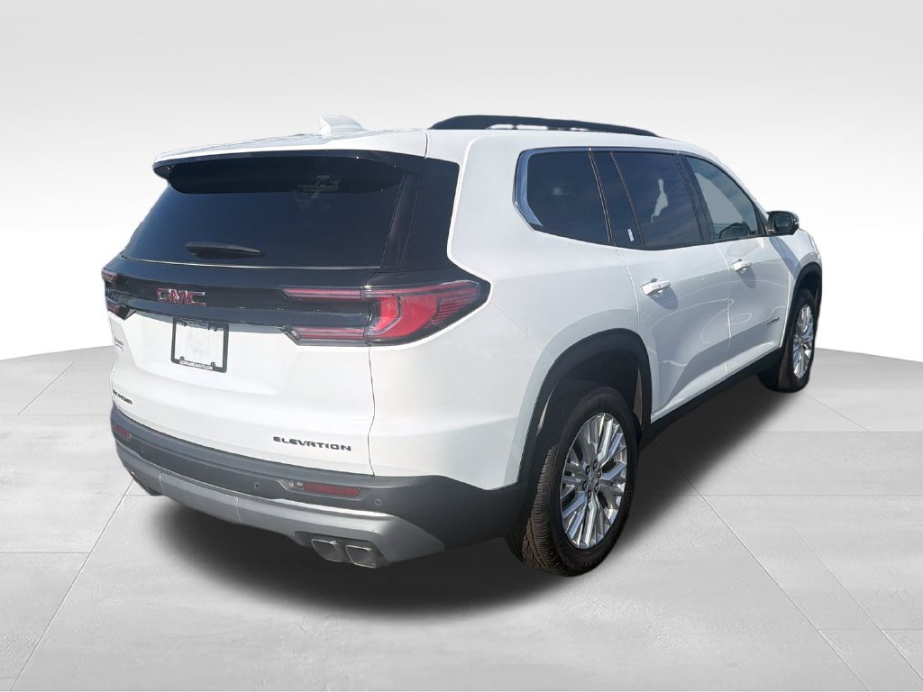 Used 2024 GMC Acadia Elevation w/ Luxury Package FWD image 5